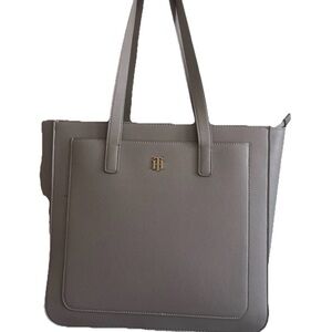 🌟NEW🌟 Tommy Hilfiger ✨ Gray Pebbled Tote Bag with Logo Accent & Zip Closure